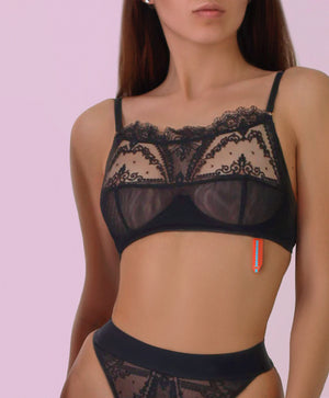 PHEROMONE Underwired Bandeau-Bra