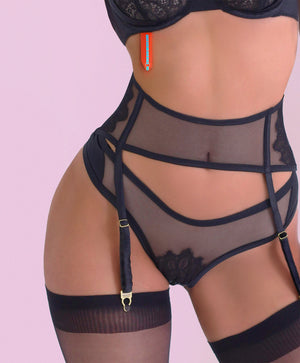 MAD LOVE Suspender Belt